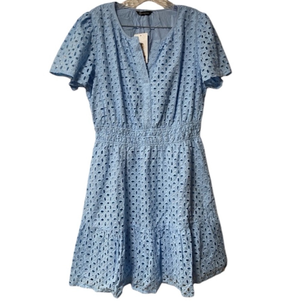 NWT: PRETTY GARDEN Summer V Neck Short Sleeve A Line Hollow Out Lace Size Large - Picture 2 of 6